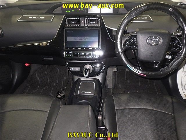 2021 Toyota Prius S Safety Plus 2 auction photo 6