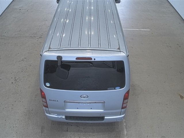 2009 Toyota Hiace auction photo 3
