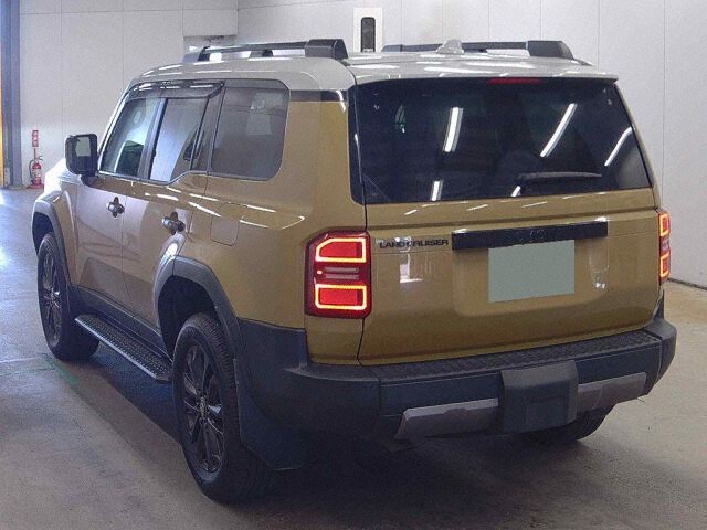 2024 Toyota Land Cruiser 250 ZX 4WD auction photo 2