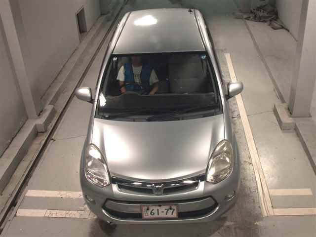 2014 Toyota Passo X G Package auction photo 6