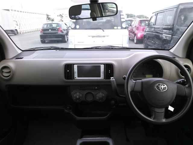 2014 Toyota Passo X G Package auction photo 8