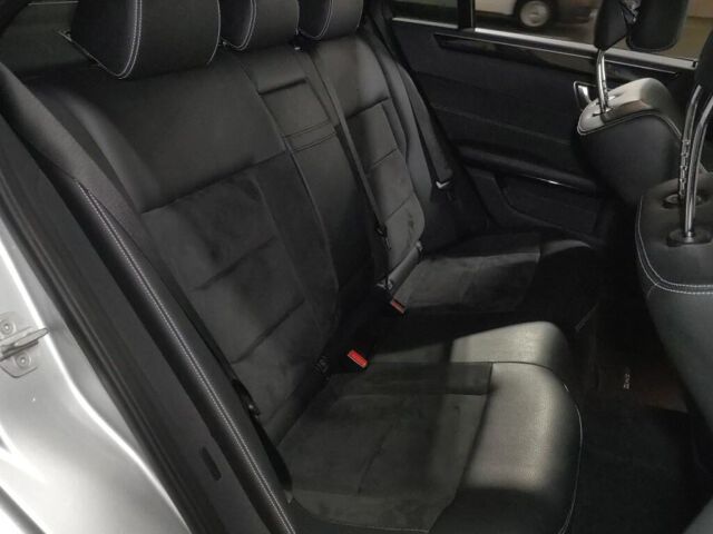 2013 Mercedes-Benz E-Class E250アバンギャルト auction photo 6