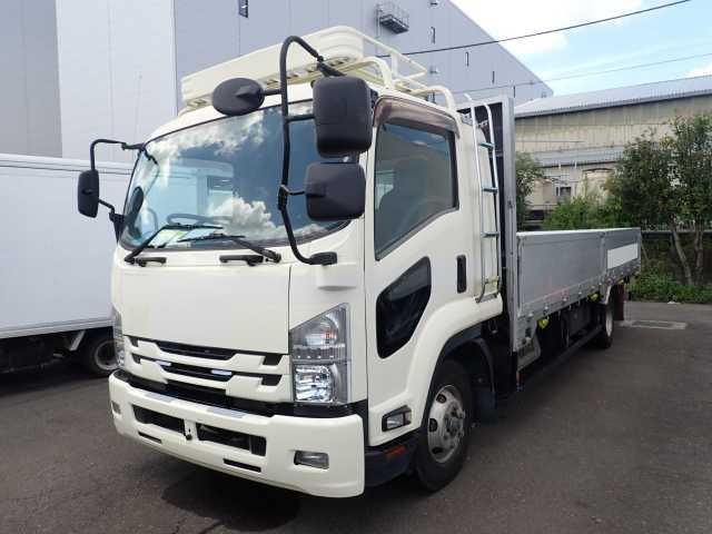 2017 Isuzu Forward 3.7t 平 Japan auction vehicle