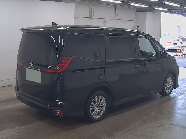 2022 Toyota Noah S-G auction photo 5