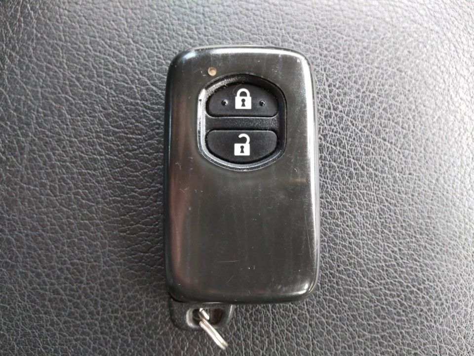 2013 Toyota Prius auction photo 15
