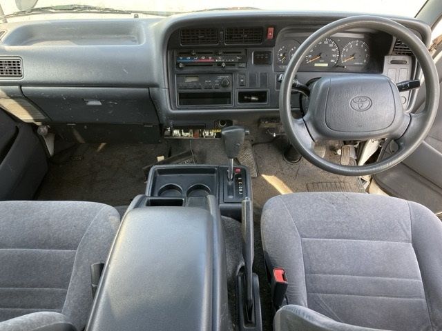 2003 Toyota Hiace Van Super GL-E auction photo 4