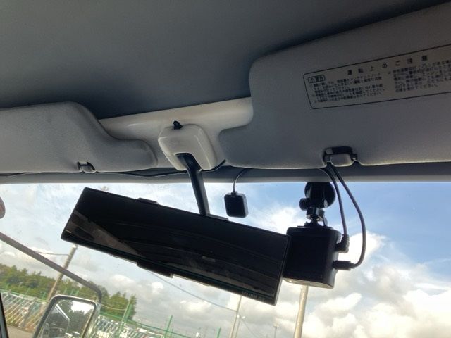 2003 Toyota Hiace Van Super GL-E auction photo 7