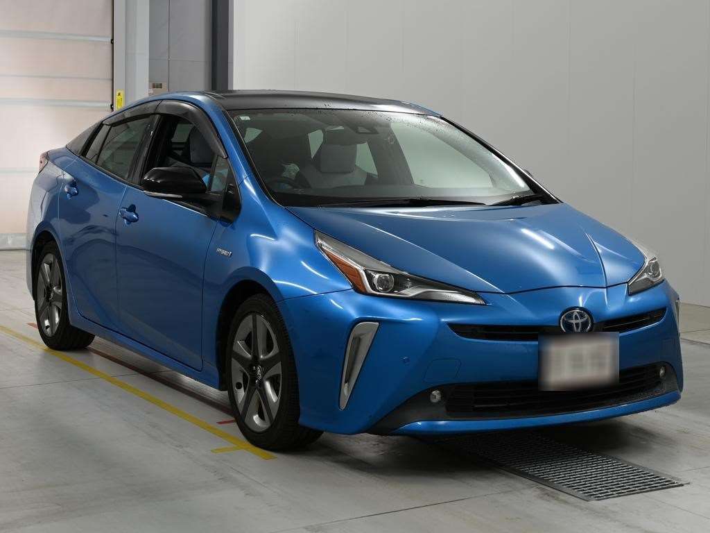 2019 Toyota Prius Aツーリングセレクション auction photo 5