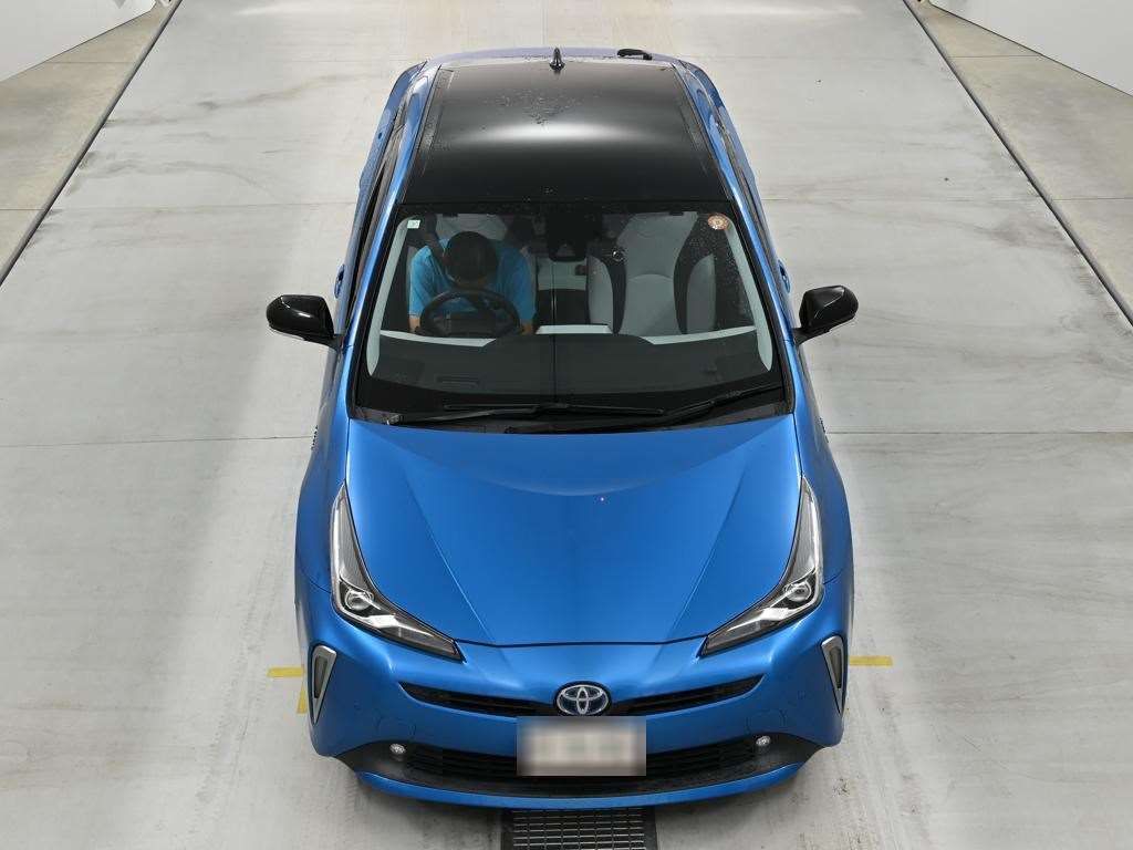 2019 Toyota Prius Aツーリングセレクション auction photo 7