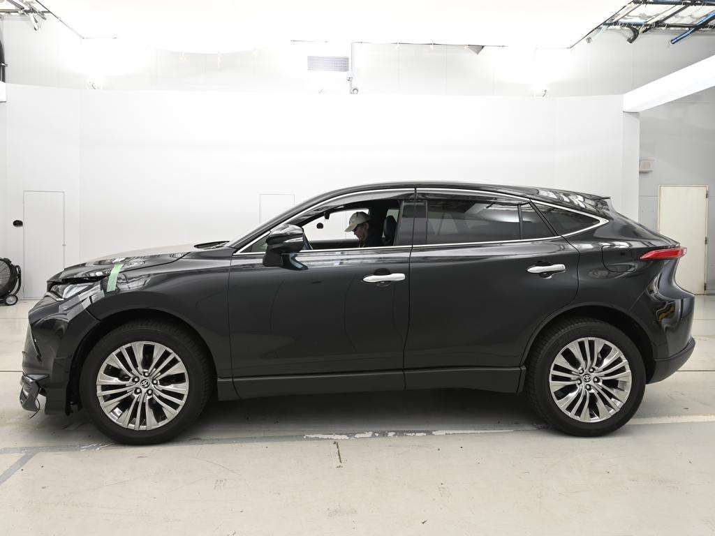 2024 Toyota Harrier Z Leather Package 4WD auction photo 4
