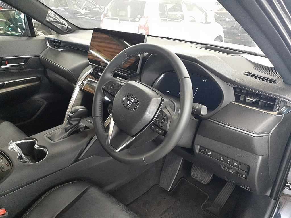 2024 Toyota Harrier Z Leather Package 4WD auction photo 9