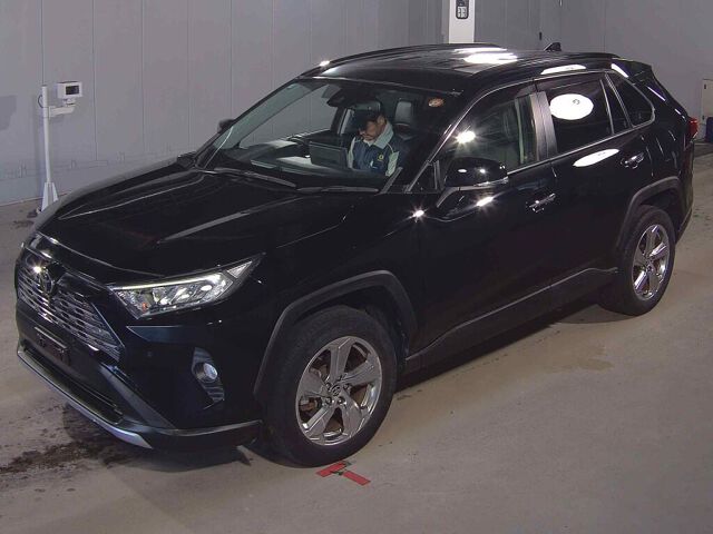 2021 Toyota RAV4 G 4WD auction photo 4