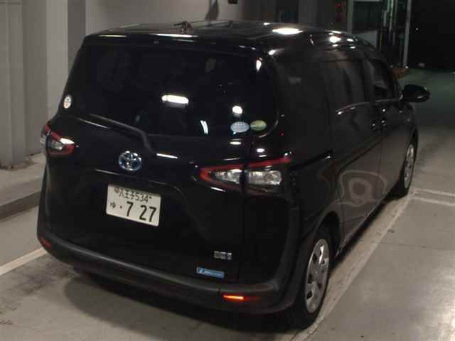 2018 Toyota Sienta ハイブリッドGクエロ auction photo 5