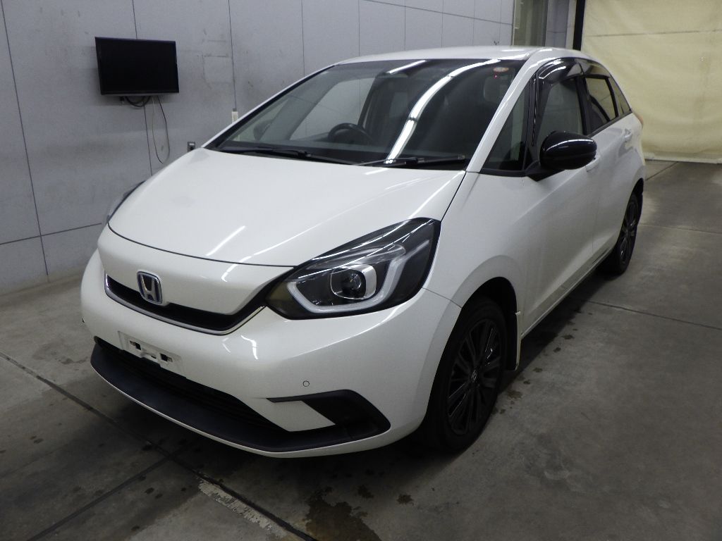 2021 Honda Fit 4WD e:HEVホーム20周年特別仕様車カーサ auction photo 4