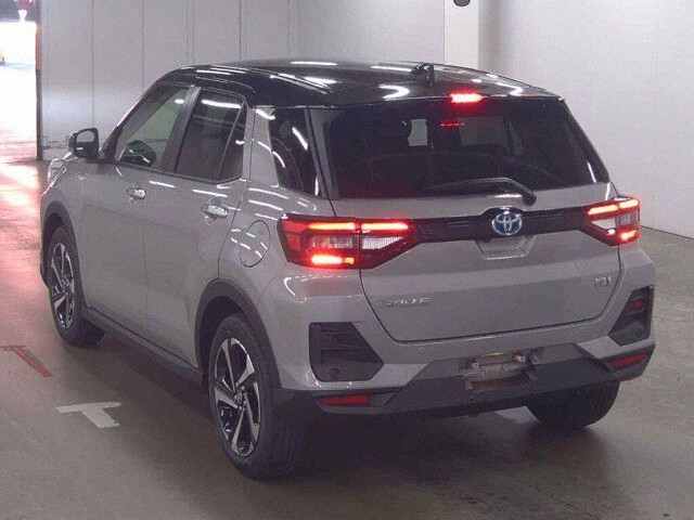 2026 Toyota Raize Hybrid Z auction photo 2