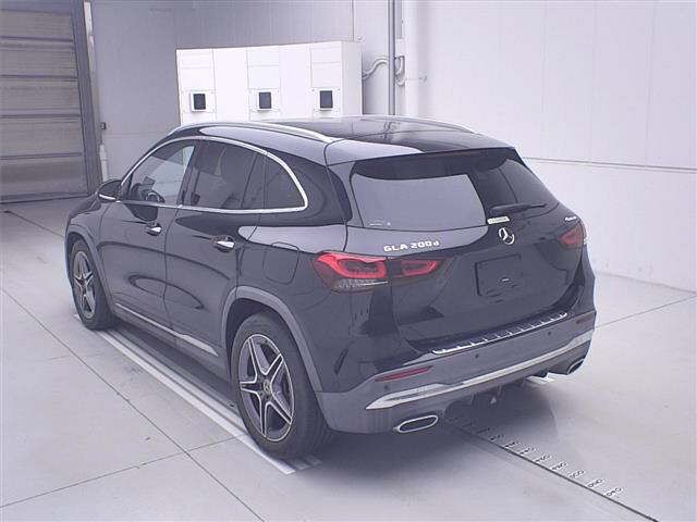 2021 Mercedes-Benz GLA200d 4マチック 4WD auction photo 2