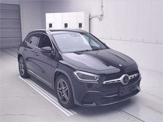 Japan Auction Vehicles 13 2021 Mercedes-Benz GLA200d 4マチック 4WD auction photo