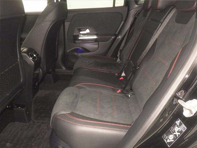 2021 Mercedes-Benz GLA200d 4マチック 4WD auction photo 7
