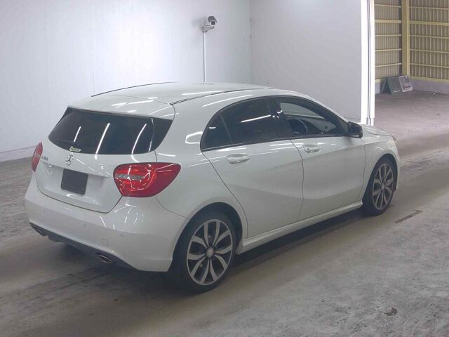 2013 Mercedes-Benz A-Class A180ブルエフィシェン auction photo 5