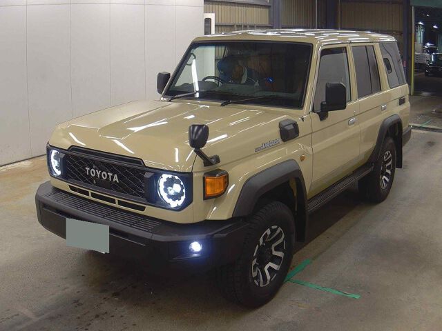 2024 Toyota Land Cruiser 70 AX 4WD auction photo 4