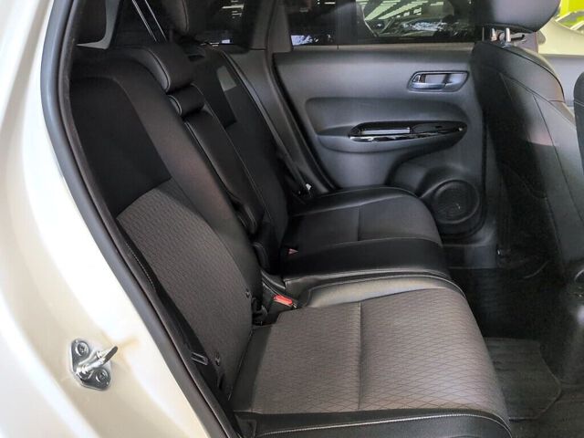 2020 Honda Fit EHEV Luxe auction photo 6