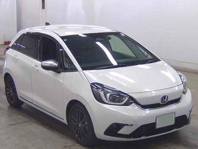 2020 Honda Fit EHEV Luxe Japan auction vehicle