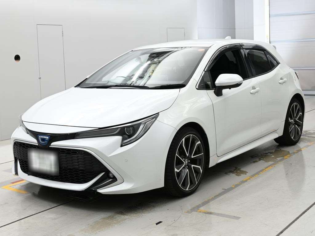 Japan Auction Vehicles 14 2022 Toyota Corolla Sport ハイブリッドG Z auction photo