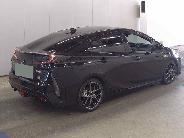 2018 Toyota Prius PHEV SナビP GRスポーツ auction photo 5