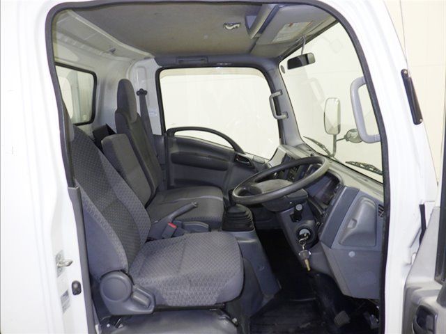 2019 Isuzu Elf Flatbed auction photo 5