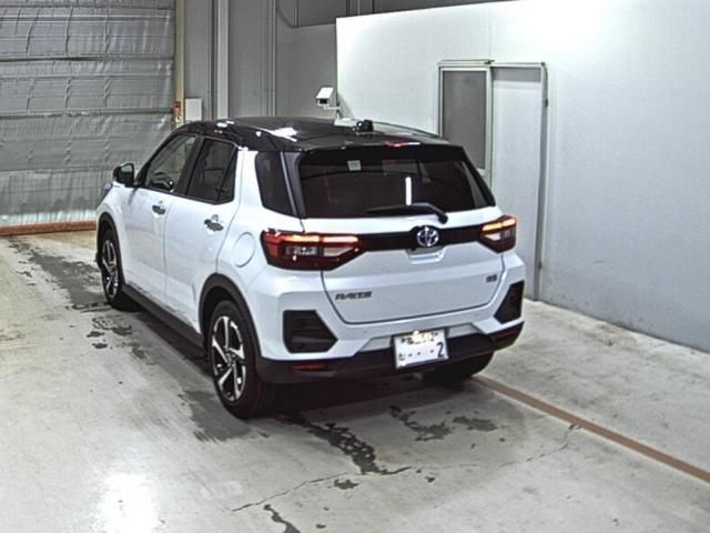2026 Toyota Raize Hybrid Z auction photo 2