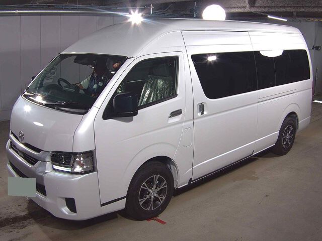 2026 Toyota Hiace スーパーロングGL auction photo 4