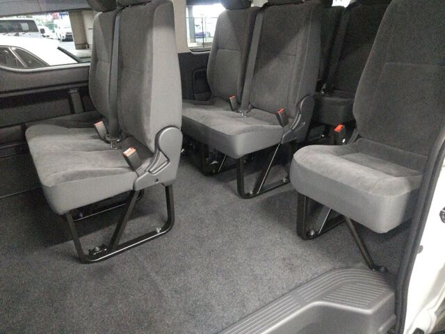 2026 Toyota Hiace スーパーロングGL auction photo 3