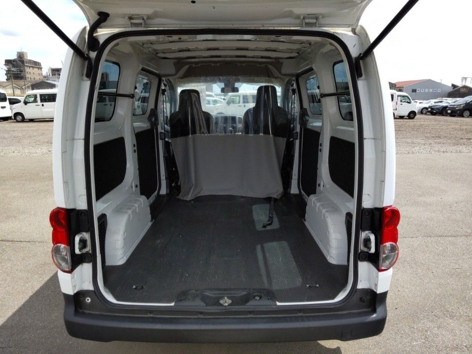 2020 Nissan NV200 Vanette auction photo 8