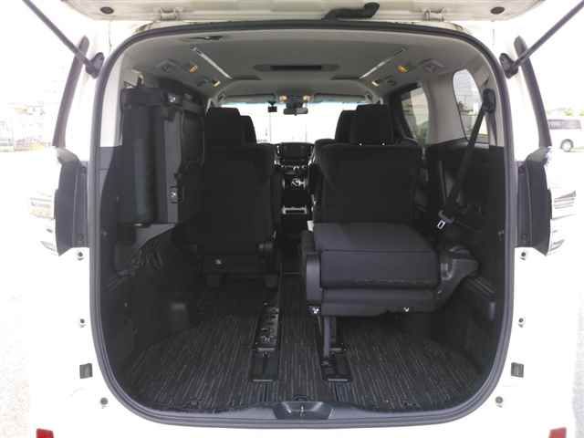 2021 Toyota Vellfire Z auction photo 10