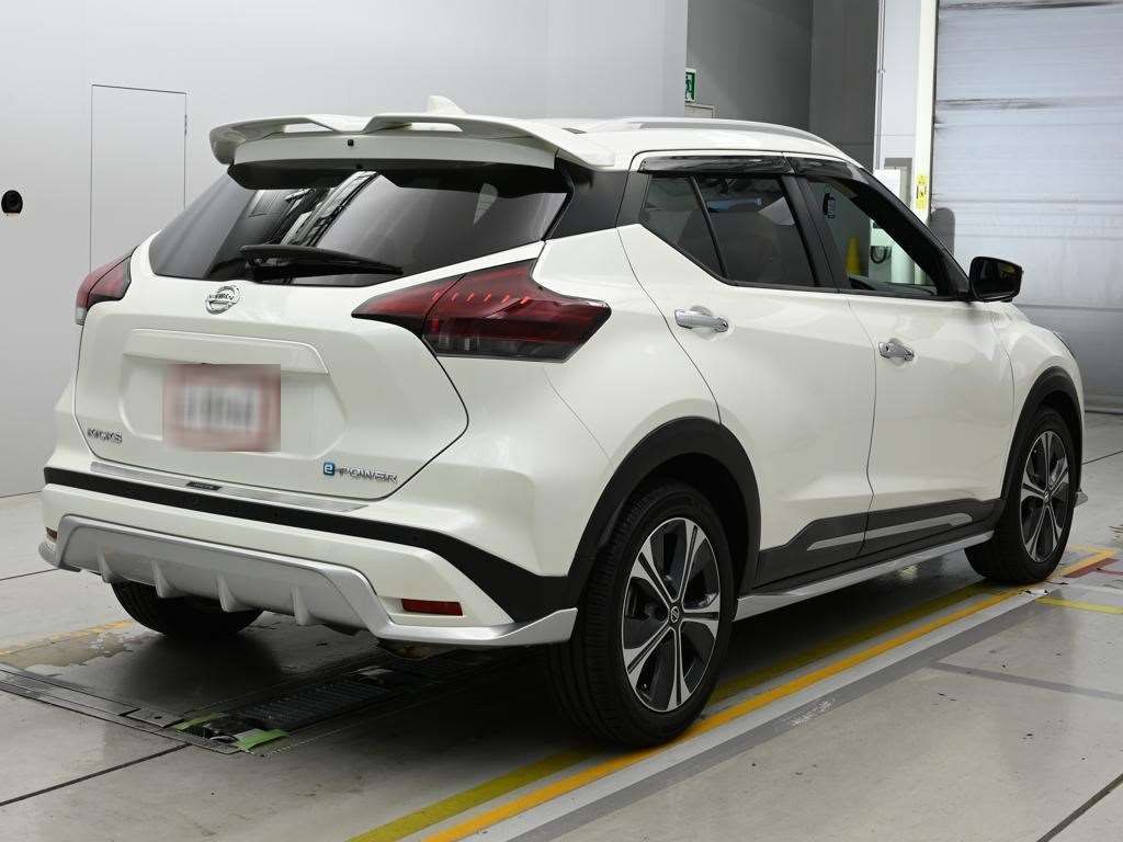 2021 Nissan Kicks X auction photo 2
