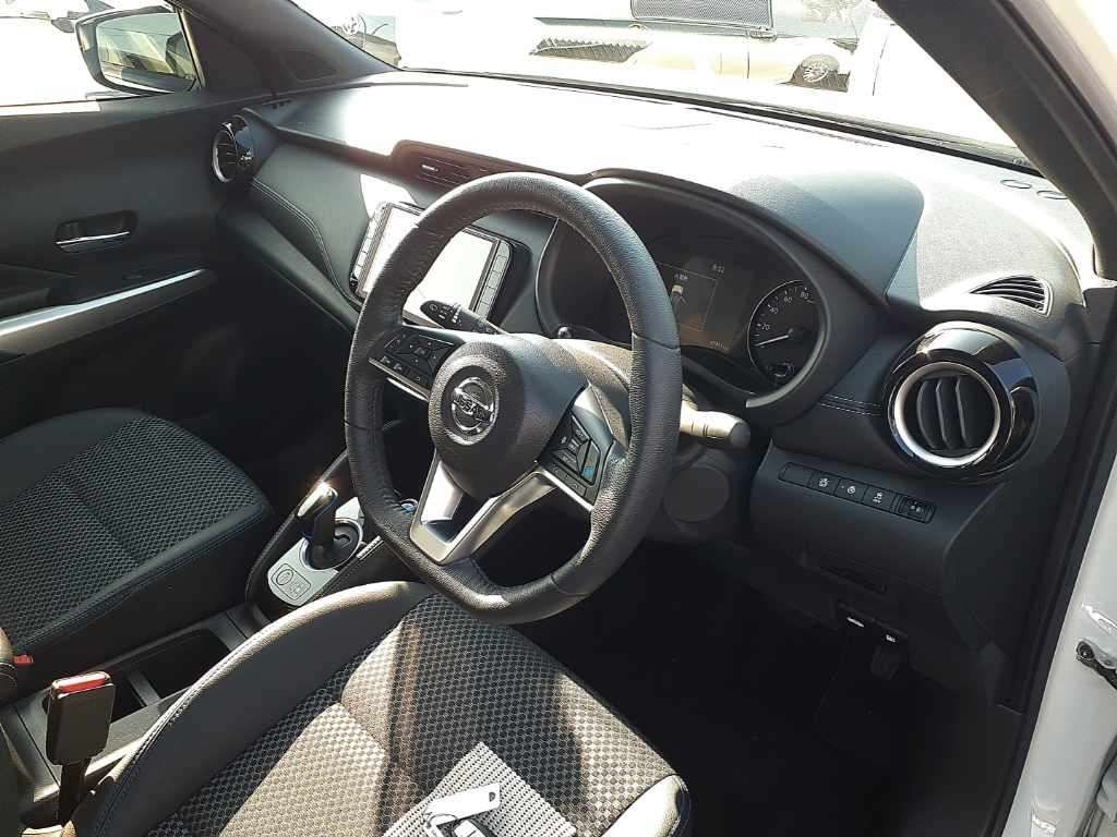 2021 Nissan Kicks X auction photo 9