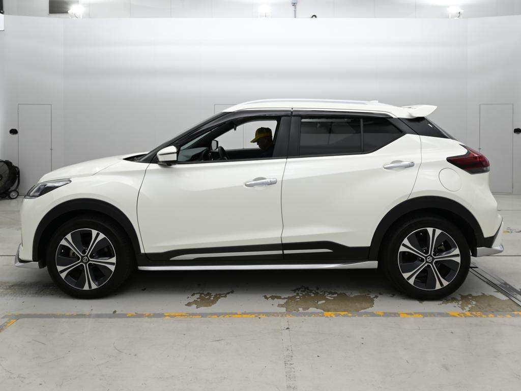 2021 Nissan Kicks X auction photo 4