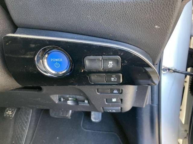 2020 Toyota Prius SセーフティプラスII auction photo 5