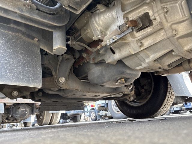 2017 Hino Dutro Hira auction photo 11