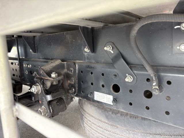 2018 Mitsubishi Fuso Canter Aluminum Wing Wide, S Long auction photo 14