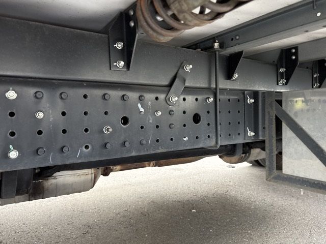 2018 Mitsubishi Fuso Canter Aluminum Wing Wide, S Long auction photo 12