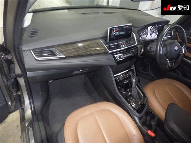 2015 BMW 2シリーズ Aツアラー 218d ラグジュアリー auction photo 3