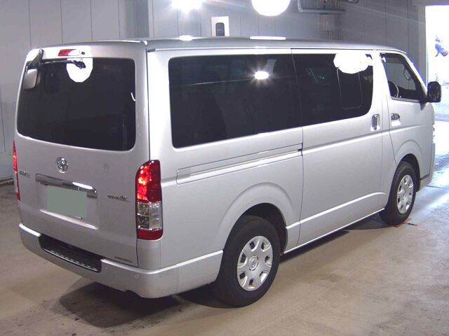 2022 Toyota Hiace ロングスーパーGL auction photo 5