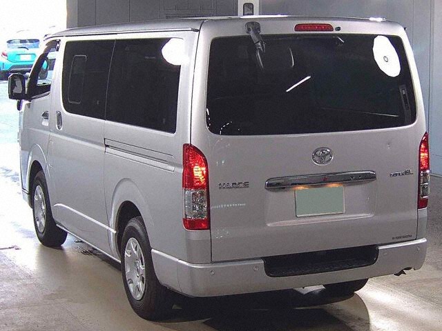 2022 Toyota Hiace ロングスーパーGL auction photo 2