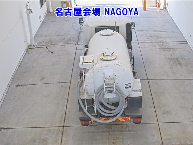2013 Toyota Dyna サンスイ auction photo 3