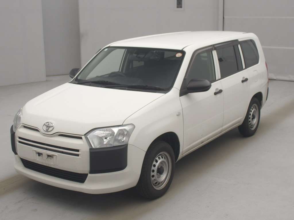 2021 Toyota Probox DX Comfort 4WD Japan auction vehicle