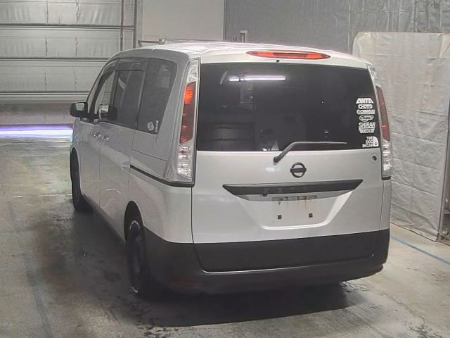 2012 Nissan Serena 20S auction photo 7