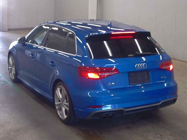 2017 Audi A3 SB1.4TFSIスポS auction photo 2