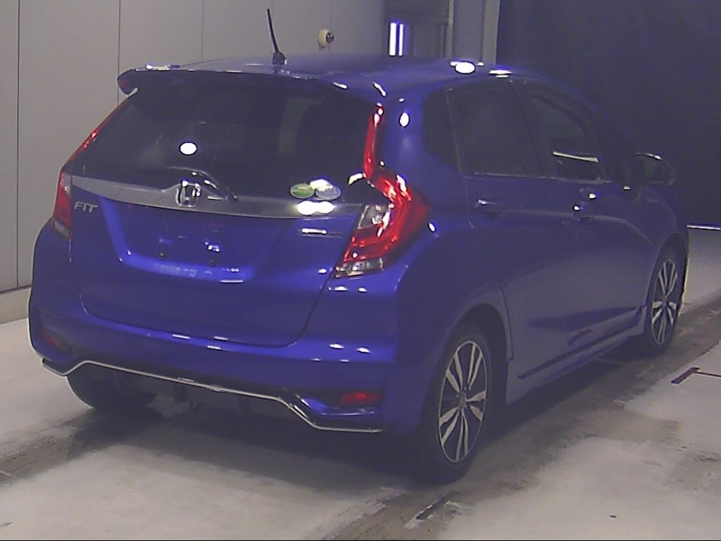 2017 Honda Fit ハイブリッドSホンダセンシング auction photo 2