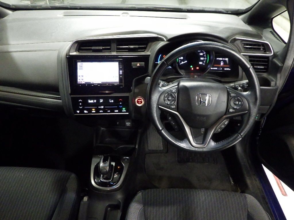 2017 Honda Fit ハイブリッドSホンダセンシング auction photo 3